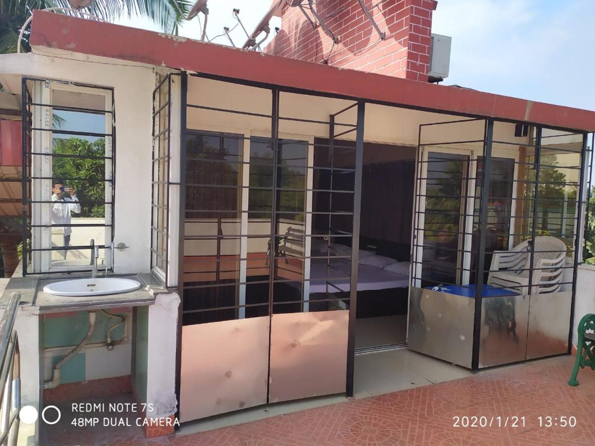Swapnonir Hotel Shanti Niketan Ngoại thất bức ảnh
