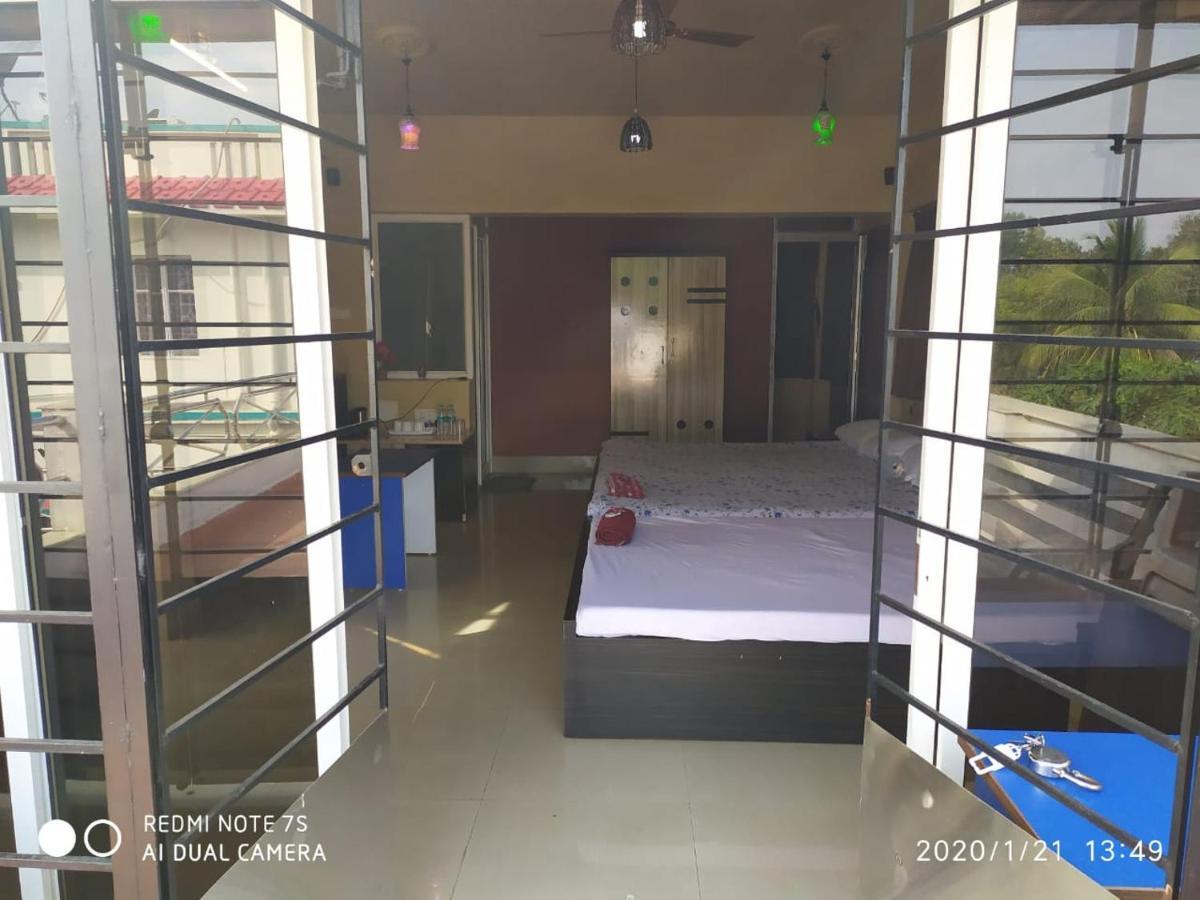 Swapnonir Hotel Shanti Niketan Ngoại thất bức ảnh