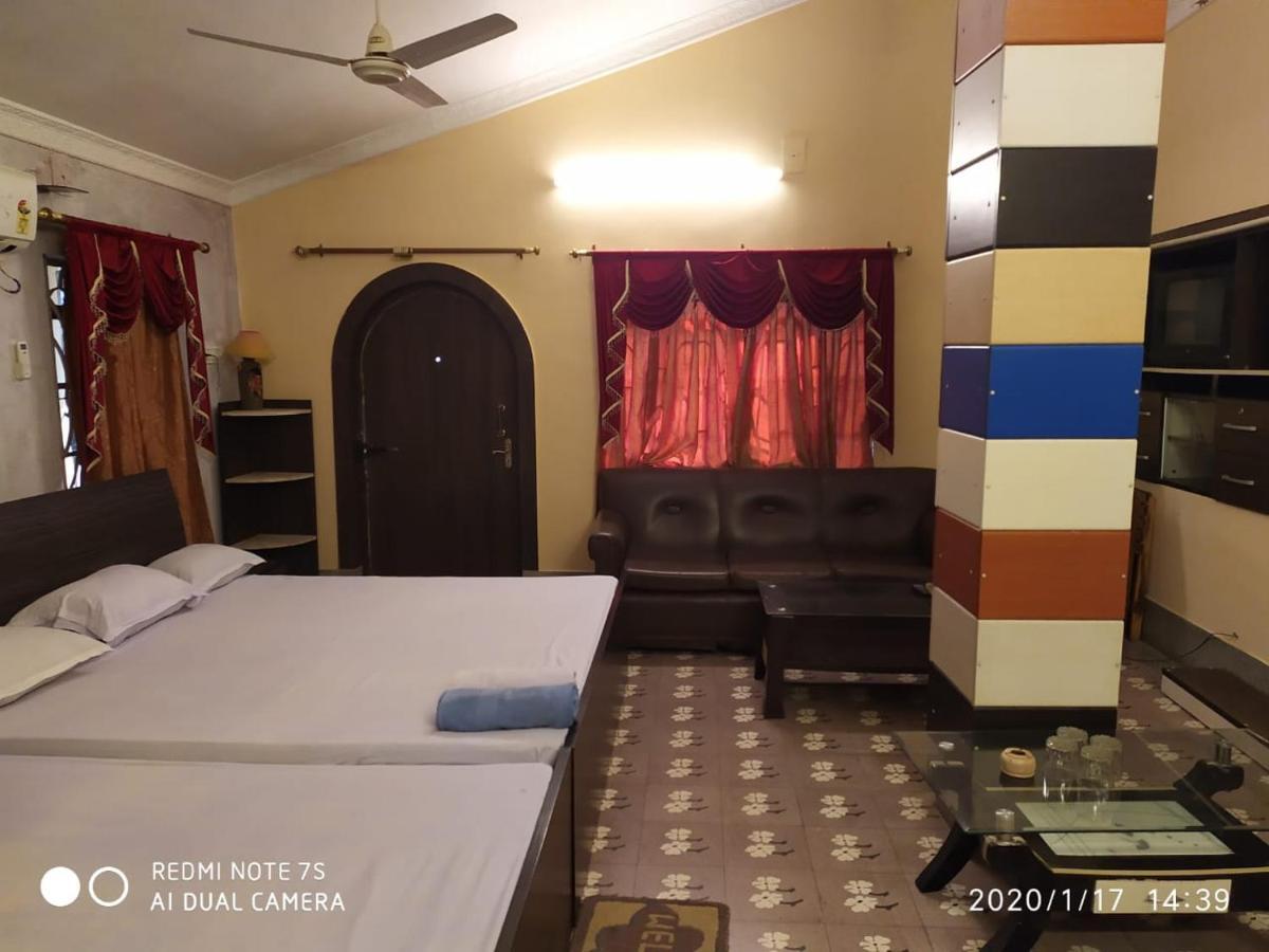 Swapnonir Hotel Shanti Niketan Ngoại thất bức ảnh