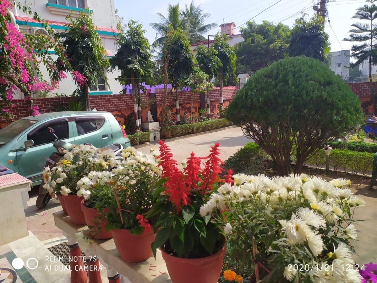 Swapnonir Hotel Shanti Niketan Ngoại thất bức ảnh