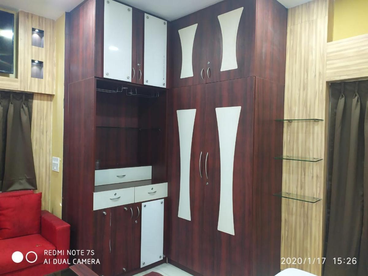 Swapnonir Hotel Shanti Niketan Ngoại thất bức ảnh