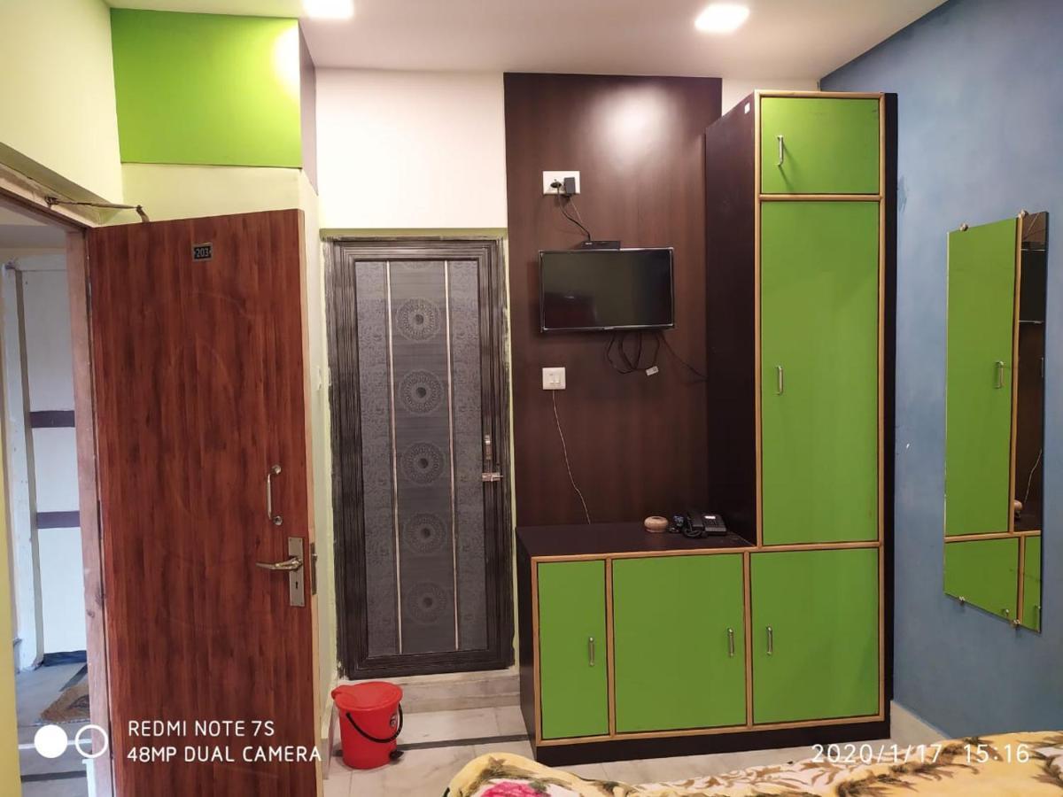 Swapnonir Hotel Shanti Niketan Ngoại thất bức ảnh