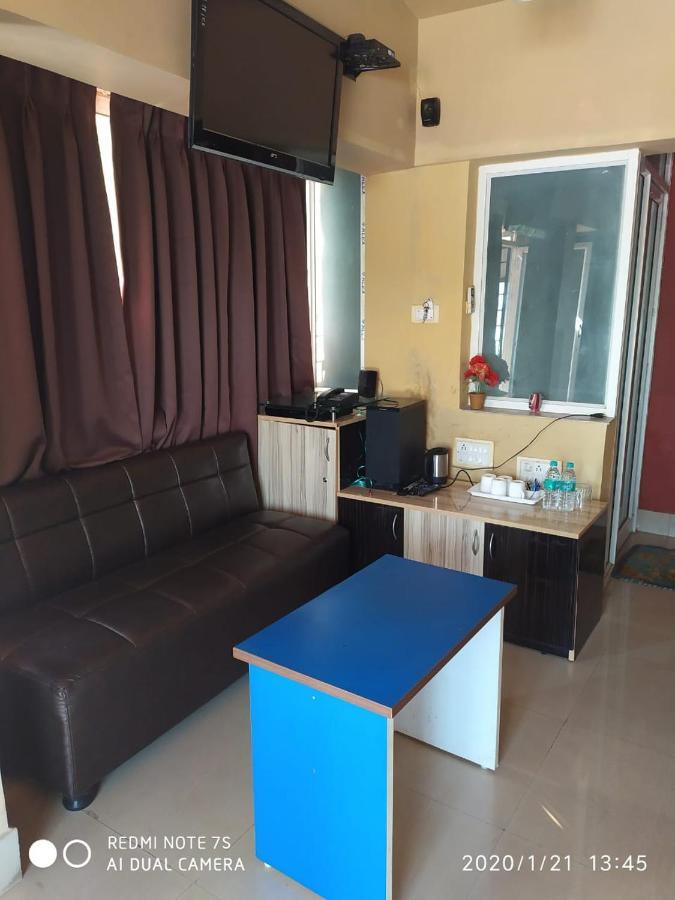 Swapnonir Hotel Shanti Niketan Ngoại thất bức ảnh
