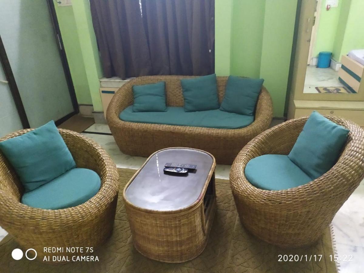 Swapnonir Hotel Shanti Niketan Ngoại thất bức ảnh