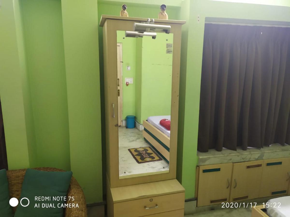 Swapnonir Hotel Shanti Niketan Ngoại thất bức ảnh