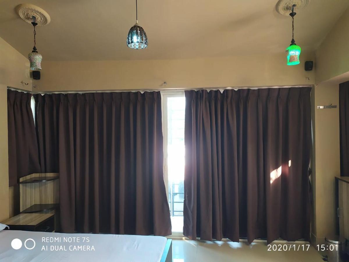 Swapnonir Hotel Shanti Niketan Ngoại thất bức ảnh