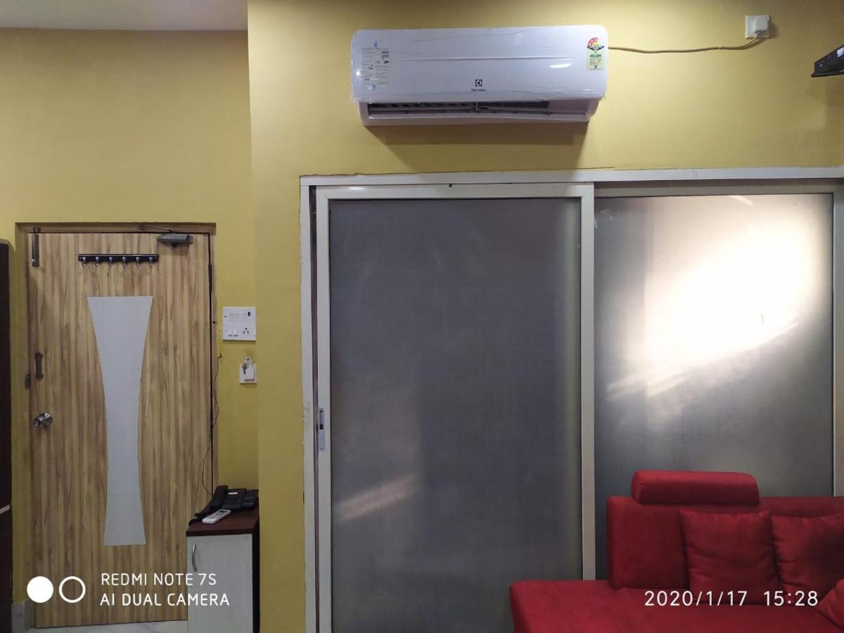 Swapnonir Hotel Shanti Niketan Ngoại thất bức ảnh